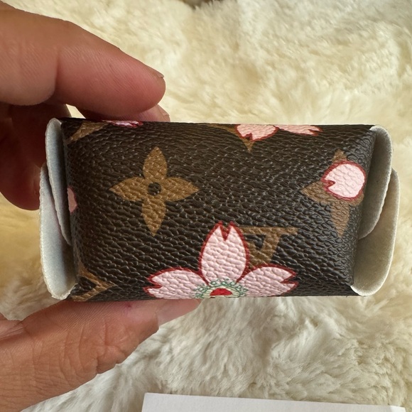 Handmade Louis Vuitton key holders - Picture 3 of 8